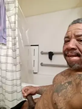 Snapshot of yellowwetfox chatting on March 11, 2026, 1:39 pm yellowwetfox online show from March 11, 2026, 1:39 pm