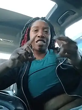 markquanna online show from November 10, 2025, 6:40 pm