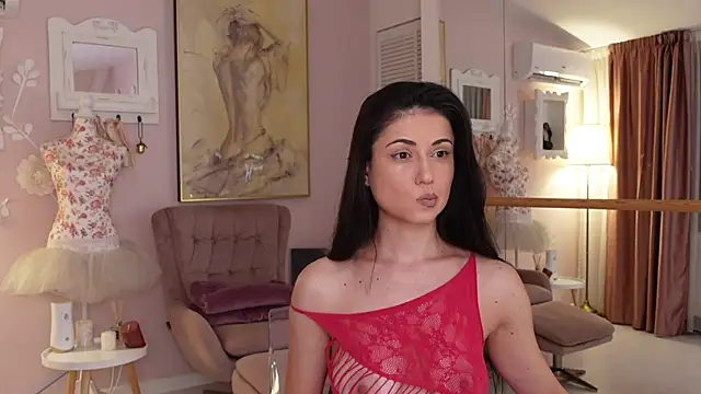 OliviaSirena online show from November 25, 2025, 8:20 pm