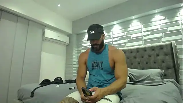 romeolovedark online show from February 22, 2025, 5:44 am