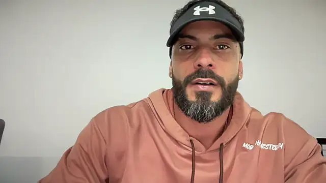 romeolovedark online show from March 14, 2025, 8:21 am