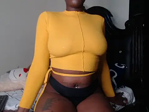 queenvenus2 online show from February 23, 2025, 9:26 pm