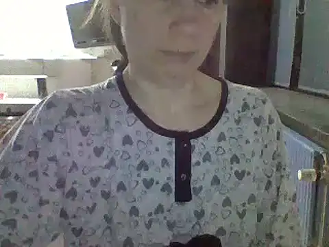 Moi Lina online show from December 12, 2024, 8:21 pm