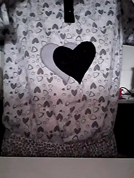 Moi Lina online show from November 25, 2025, 1:00 pm