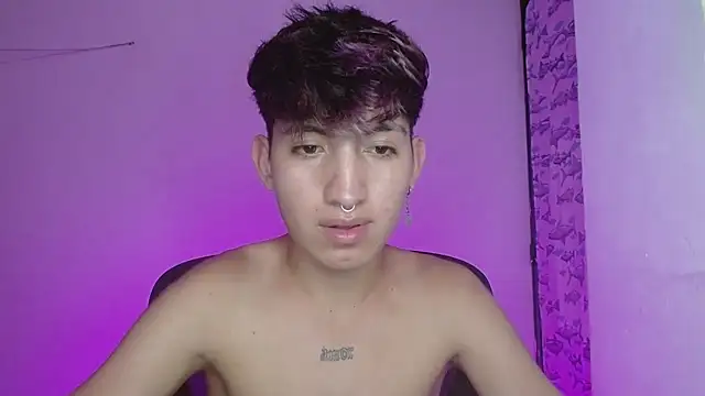 littlextreme online show from February 21, 2025, 4:18 am