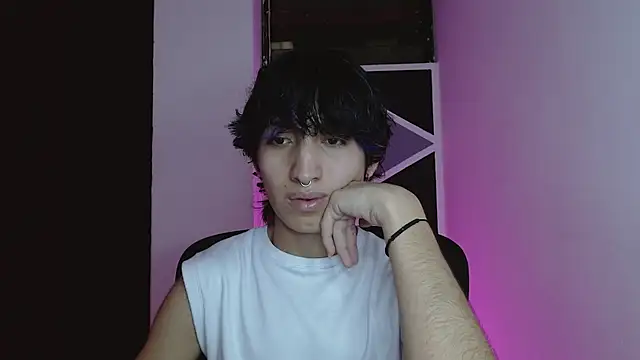 littlextreme online show from February 8, 2026, 12:36 am