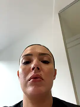 brianna 196 online show from September 28, 2025, 8:47 pm