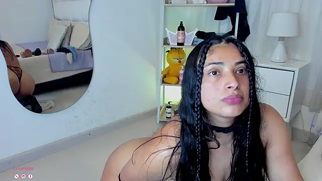 Kirara 22 online show from January 13, 2026, 8:03 pm