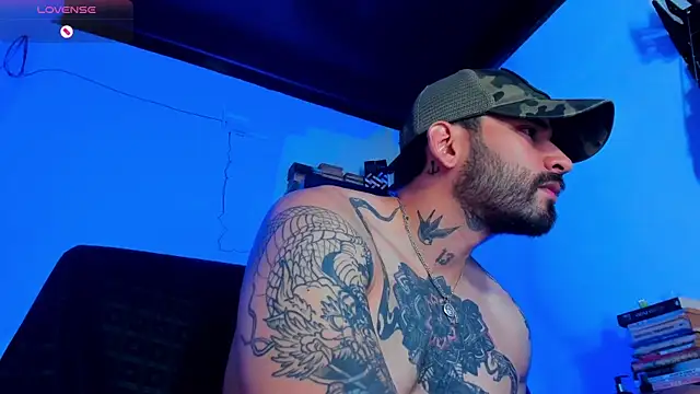 CamiloGray  online show from January 19, 2025, 1:55 pm