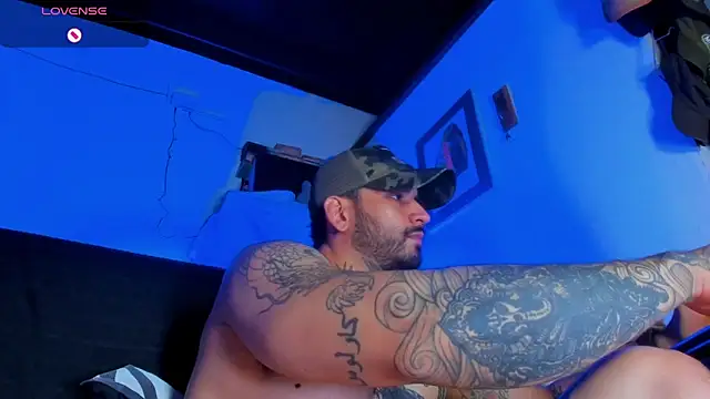 CamiloGray  online show from February 27, 2025, 2:43 pm