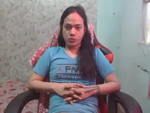 Snapshot of itsmacky4u chatting on January 13, 2025, 7:43 am itsmacky4u online show from January 13, 2025, 7:43 am