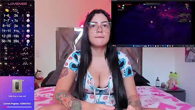 Snapshot of cutesarah_ chatting on December 10, 2024, 8:38 pm cutesarah  online show from December 10, 2024, 8:38 pm