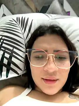 Snapshot of cutesarah_ chatting on September 21, 2025, 5:53 am cutesarah  online show from September 21, 2025, 5:53 am