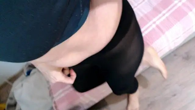 Snapshot of increible_della chatting on March 16, 2025, 5:28 pm increible della online show from March 16, 2025, 5:28 pm