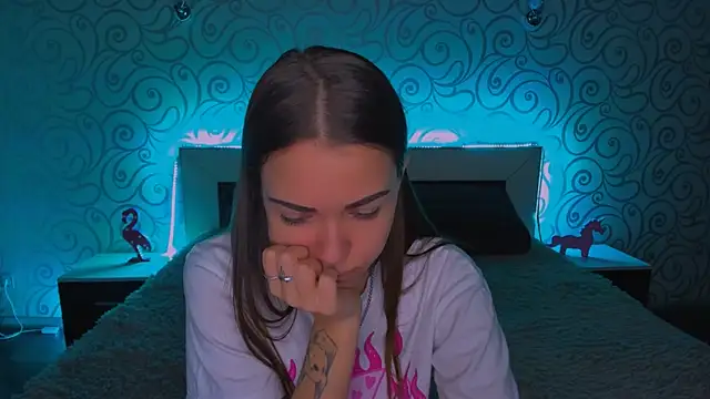 AlexaBarkley online show from December 16, 2024, 6:21 am