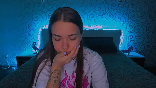 AlexaBarkley online show from December 23, 2024, 6:22 am