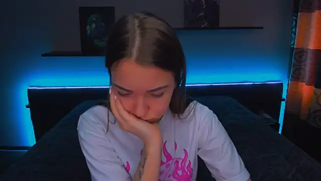 AlexaBarkley online show from February 10, 2025, 6:20 am