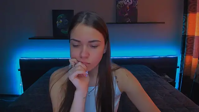 AlexaBarkley online show from March 13, 2025, 3:11 am