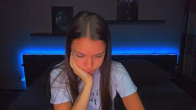 AlexaBarkley online show from November 7, 2025, 12:10 am