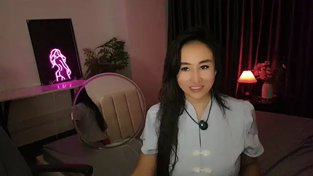 AsianQueens online show from June 26, 2026, 1:48 pm