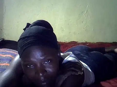 cute-shamza online show from October 24, 2025, 4:47 pm