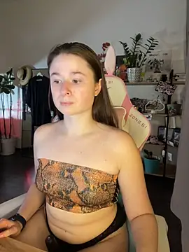 sweetest pie online show from September 25, 2025, 5:38 pm