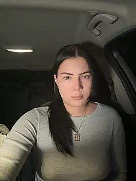 clairewntr online show from December 8, 2024, 10:36 pm