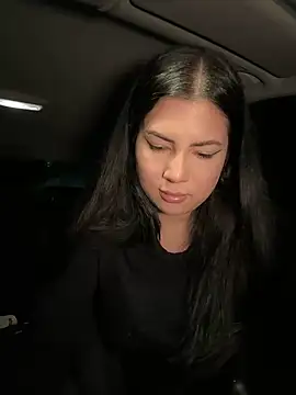 clairewntr online show from December 25, 2024, 11:31 pm