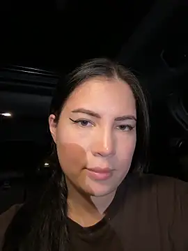 clairewntr online show from January 4, 2025, 8:59 pm