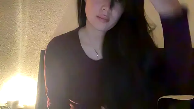 clairewntr online show from October 25, 2025, 7:08 pm