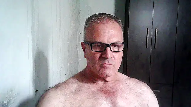 Snapshot of eduar570 chatting on January 18, 2026, 4:22 pm eduar570 online show from January 18, 2026, 4:22 pm