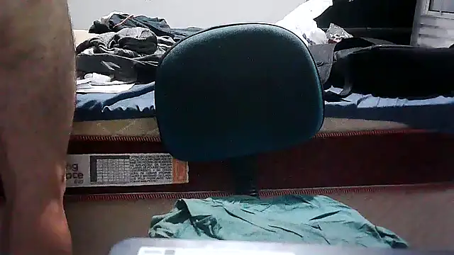 Snapshot of eduar570 chatting on February 5, 2026, 1:32 am eduar570 online show from February 5, 2026, 1:32 am