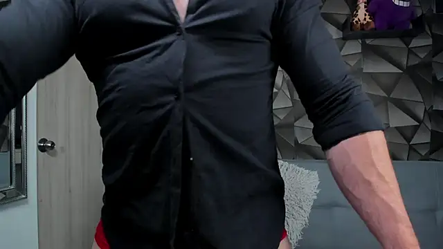 Latino stud4u online show from March 5, 2026, 4:19 am