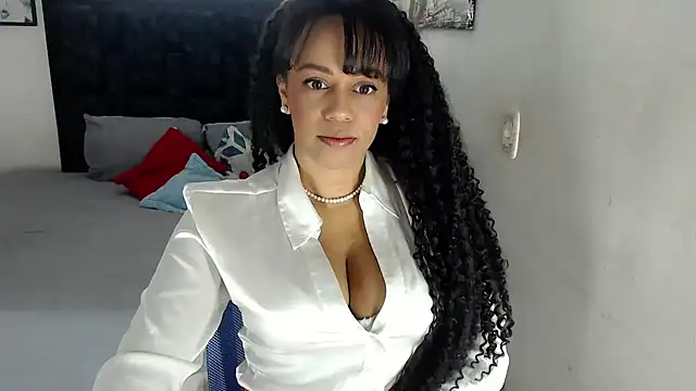 Snapshot of yeli_xxx chatting on October 16, 2025, 8:32 pm yeli xxx online show from October 16, 2025, 8:32 pm