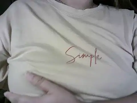 Snapshot of SquirtvirginGirl chatting on October 23, 2025, 7:18 am SquirtvirginGirl online show from October 23, 2025, 7:18 am