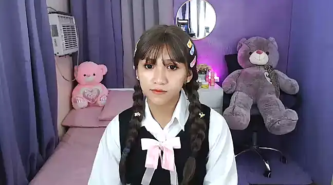 urlovelyfreya online show from February 18, 2025, 7:19 pm