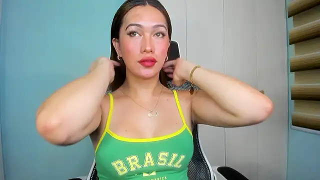 Jasmine Elcock online show from December 7, 2024, 10:45 am