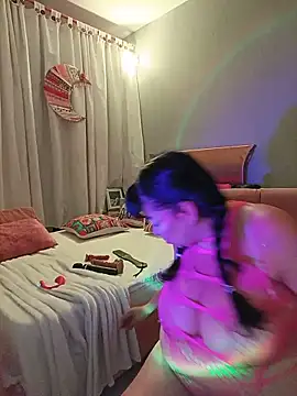 karlablue  online show from May 20, 2026, 12:39 am