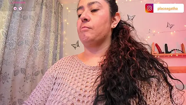 Snapshot of agathaxxx-69 chatting on March 14, 2025, 2:30 pm agathaxxx-69 online show from March 14, 2025, 2:30 pm