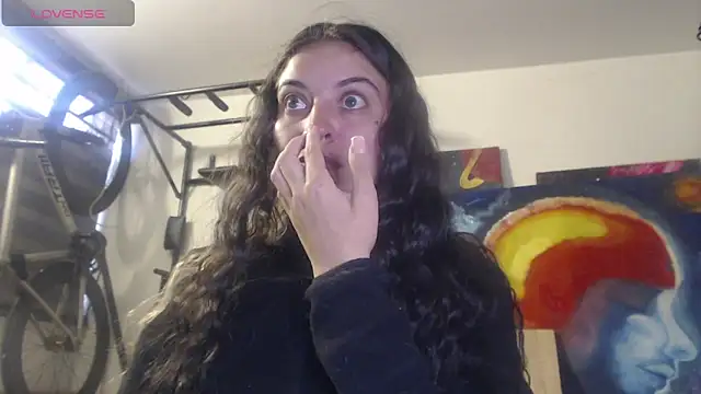 mariecam420 online show from September 12, 2025, 5:35 pm