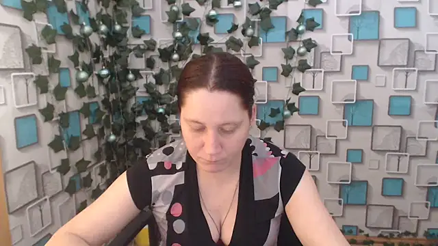 JosieJun  online show from January 15, 2025, 8:16 pm