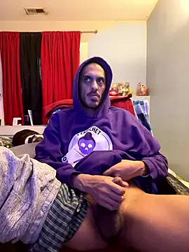 hottboyy45 online show from January 8, 2026, 8:33 pm