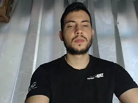 Armando 2002 online show from January 23, 2025, 3:32 pm