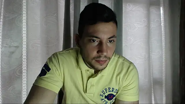 Armando 2002 online show from September 17, 2025, 5:58 pm