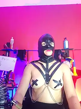 Snapshot of MistressSlut1 chatting on July 15, 2026, 11:26 am MistressSlut1 online show from July 15, 2026, 11:26 am