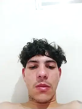 Snapshot of eu_poseison chatting on November 16, 2025, 12:00 pm eu poseison online show from November 16, 2025, 12:00 pm