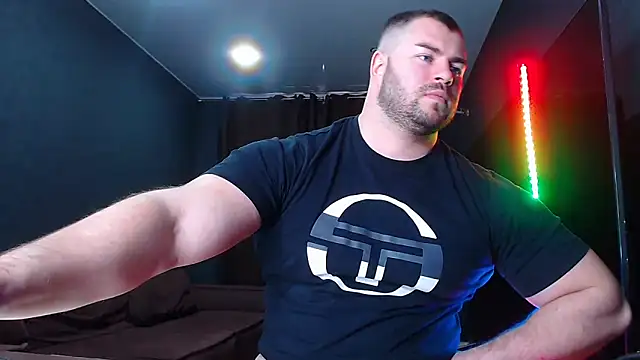 muscularjohnforuX online show from February 16, 2025, 12:21 pm