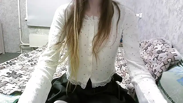 Snapshot of KittyBounty chatting on December 18, 2025, 7:20 pm KittyBounty online show from December 18, 2025, 7:20 pm