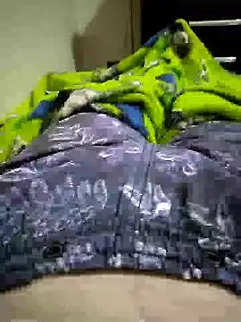 shiiank online show from April 16, 2026, 1:06 am