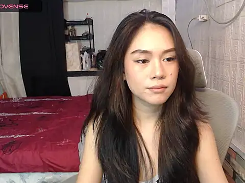 sweetmimi18 online show from September 27, 2025, 5:51 pm